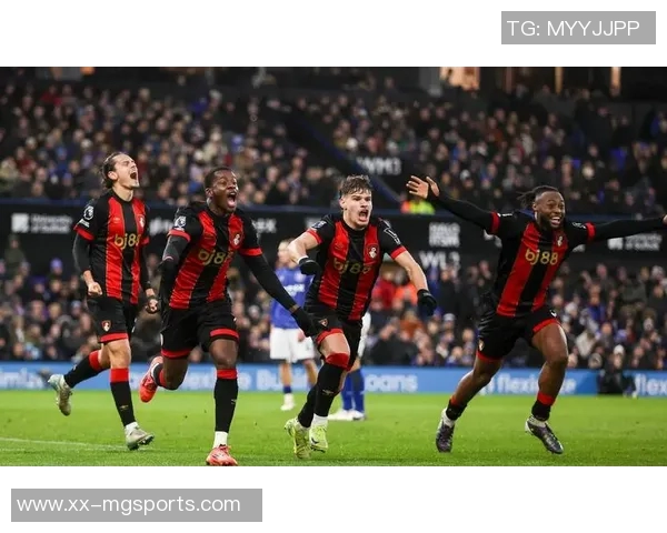 曼联旧将看好伯恩茅斯胜利预测比分2-1或3-1库尼亚有望破门得分