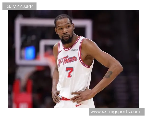 乌度卡称杜兰特状态依旧如昔认真对待比赛毫无下滑迹象